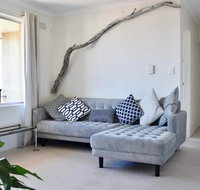 BRIGHT and airy TOP FLOOR apartment with FAB views - Accommodation Search