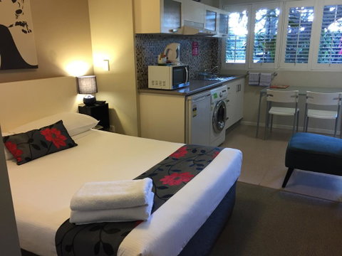 Brisbane Street Studios - Accommodation Search 3