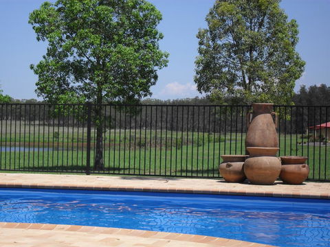 Broken View Estate - Accommodation Search 1