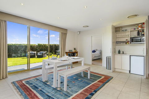 Bungan Beach House - Heated Indoor Pool - Accommodation Search 1
