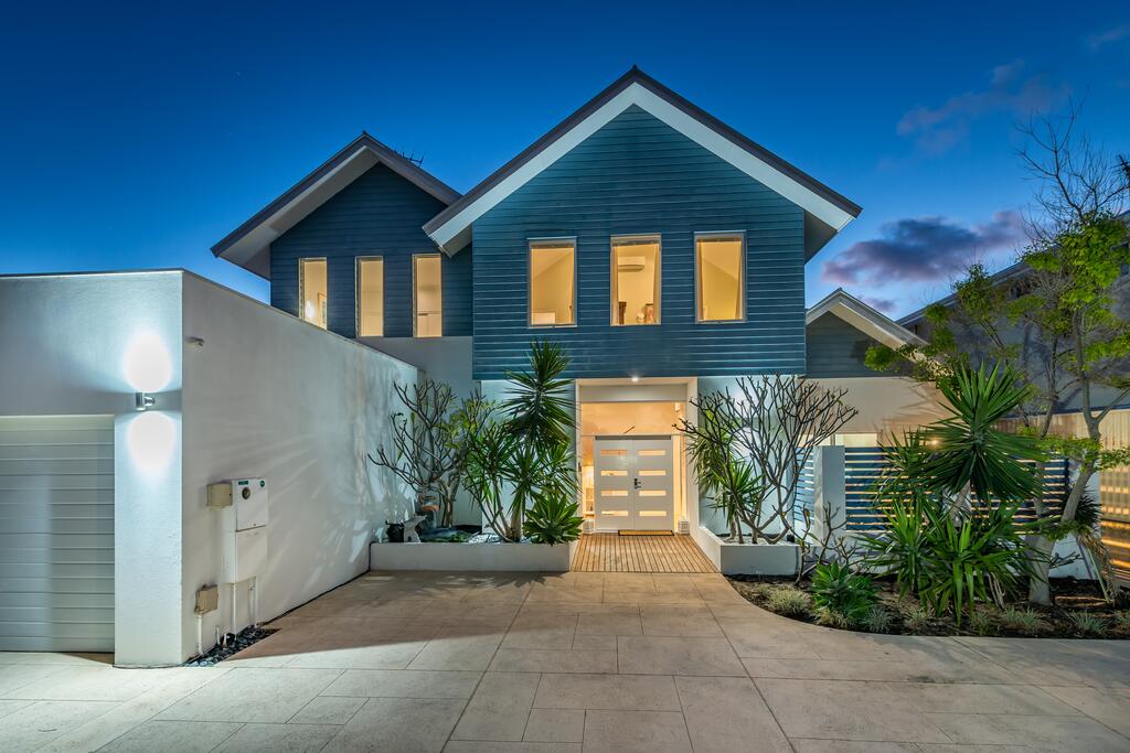 Iluka WA Accommodation Search