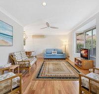 By The Bay Hideaway - Accommodation Search