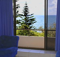 By The Sea Unit 3 13 Esplanade Kings Beach - Accommodation Search