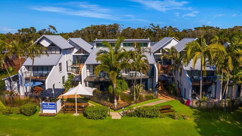 Byron Bay Beachfront Apartments - Accommodation Search 0