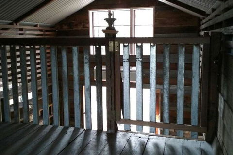 BYRON BAY'S HISTORIC BARNSTAY! - Accommodation Search 3