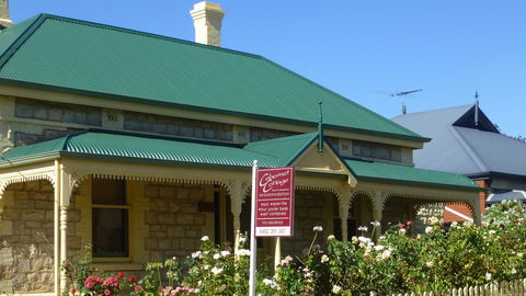 Cabernet Cottage - Accommodation Search 0