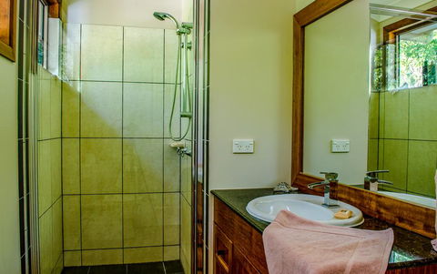 Cairns Homestead: A Peaceful Getaway - Accommodation Search 0