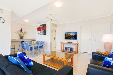 Cairns Ocean View Apartment - Accommodation Search 2