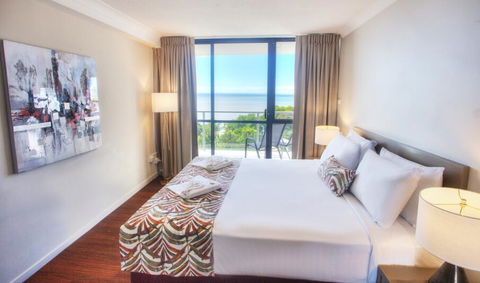 Cairns Plaza Hotel - Accommodation Search 3