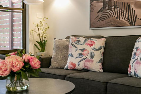 Calinda Sol 2 @ Clarkes Beach - Accommodation Search 1
