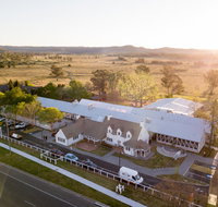 Camden Valley Inn - Accommodation Search