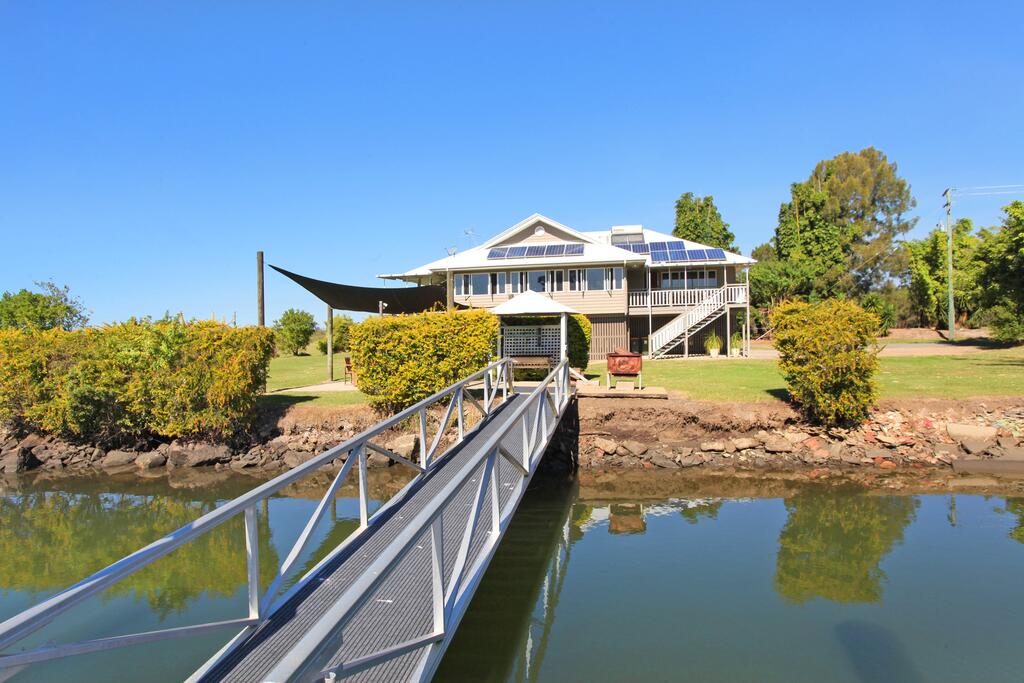 Sunshine Coast QLD Accommodation Search