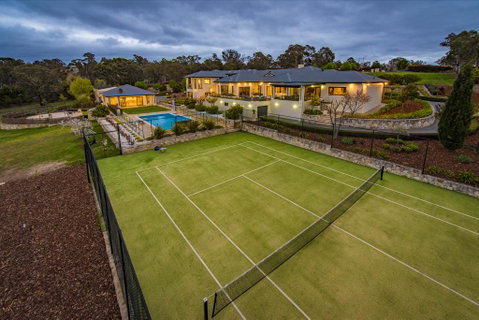 Canberra Luxury Estate - Accommodation Search 3