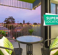 Canopy  44-Minutes from the CBD Train and Cafes - Wifi - Nespresso - Amenities - Accommodation Search