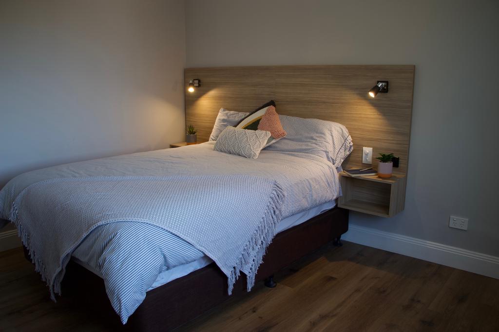 Kirribilli NSW Accommodation Search
