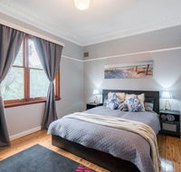 Carramar CozyHome 1minStation 5Bdrms1.5bathSleeps8 - Accommodation Search