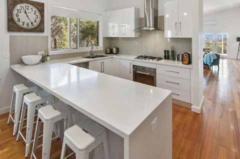 Carramar Views - Accommodation Search 2