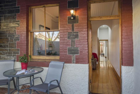 Carrington Charm - CBD - WiFi - Parking - Accommodation Search 2