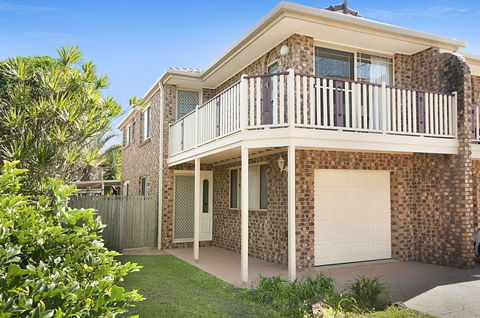 Castions - Lennox Head - Accommodation Search 0