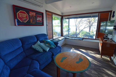 CDC-625 Beach House - Accommodation Search 2
