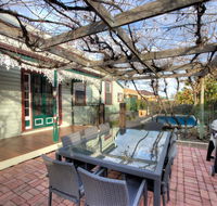 Central Charm - Accommodation Search