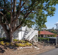 Central Cottage - Accommodation Search