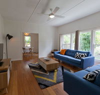 Charlie's Beach House - Accommodation Search
