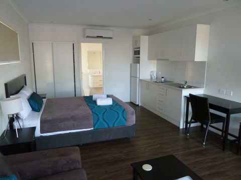 Chinchilla Tourist Park - Accommodation Search 0