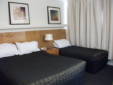 City Park Motel And Apartments - Accommodation Search 1