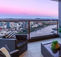 City Sky Home in Africa - River  Story Bridge Views - Accommodation Search