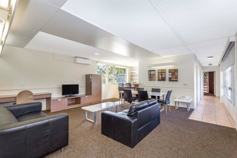City Star Lodge - Accommodation Search 2