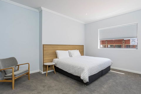 Civic Apartments - Accommodation Search 1