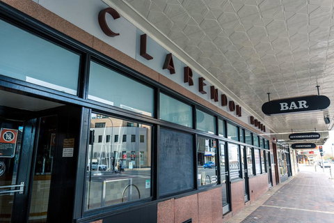 Clarendon Hotel - Accommodation Search 1
