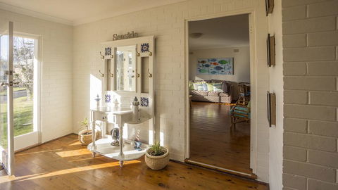 Clissold Street 11 Mollymook - Accommodation Search 3