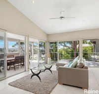Coast - 3/42 Avoca Drive Avoca Beach - Accommodation Search