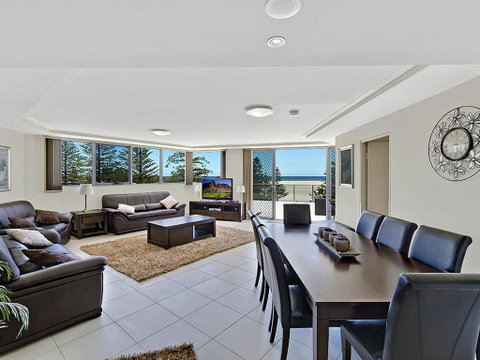 Coast Luxury Apartment Penthouse 23 - Accommodation Search 0