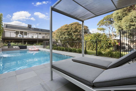 COASTAL CALM - MOUNT MARTHA - Accommodation Search 0