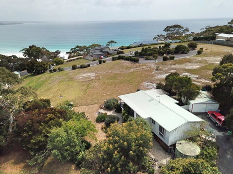 Cockatoo Cabin - Accommodation Search 0