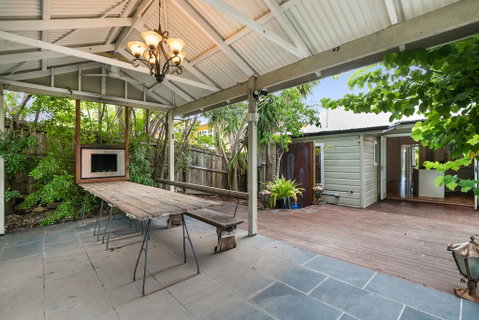 Contemporary Cottage In Perfect Lifestyle Address - Accommodation Search 3