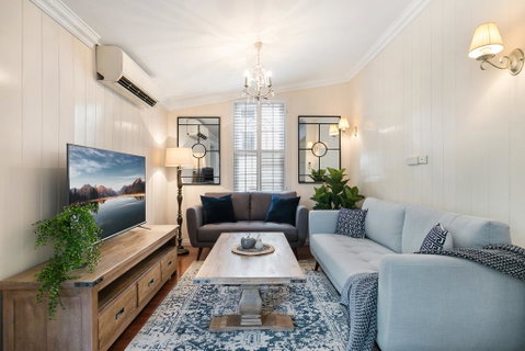 Contemporary Cottage In Perfect Lifestyle Address - Accommodation Search 0