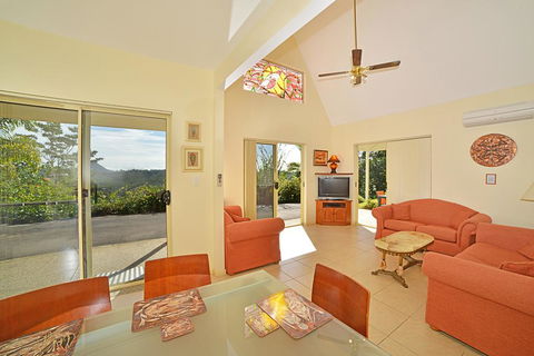 Cooroy Country Cottages - Accommodation Search 2