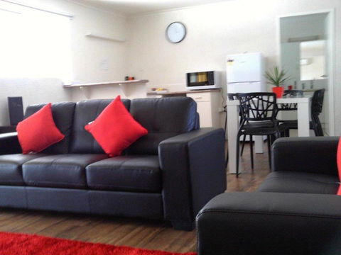 Coral Sands Motel - Accommodation Search 1