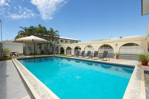 Coral Sands Motel - Accommodation Search 0