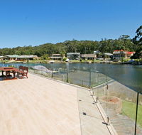 Cormorant Waterfront Home - Accommodation Search