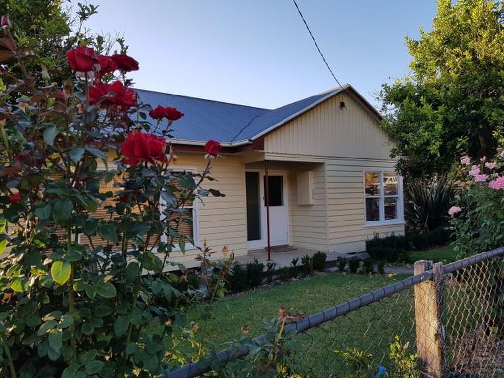 Wallumbilla South ACT Accommodation Search