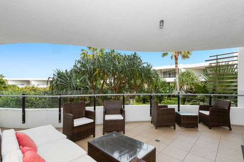 COTTON BEACH 37 - PRIVATE BEACHFRONT COMPLEX - Accommodation Search 0