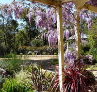 Country Charm Retreat BB - Accommodation Search