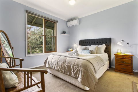 Country House Retreat - Accommodation Search 2