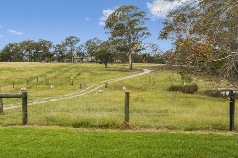 Country House Retreat - Accommodation Search 1