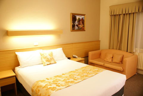 Country Lodge Motor Inn - Accommodation Search 2